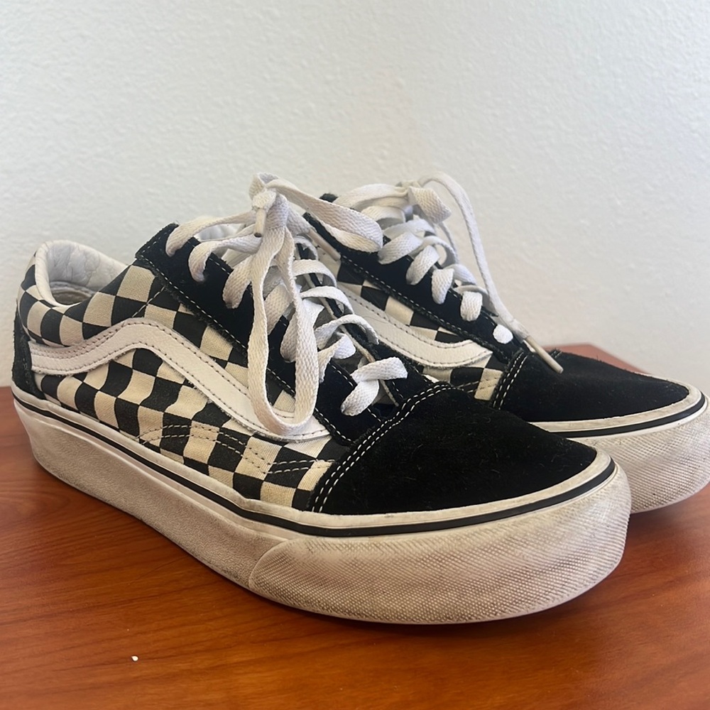Platform chunky checkered Vans